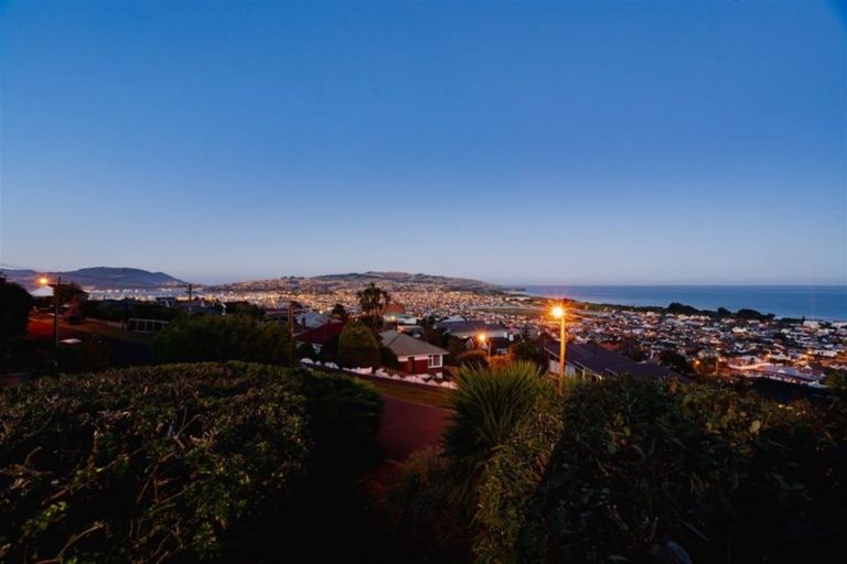 Photo of property in 20 Seaview Terrace, Kew, Dunedin, 9012