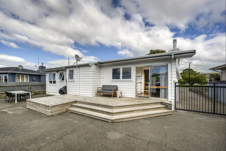 Photo of property in 26 James Foley Avenue, Pirimai, Napier, 4112
