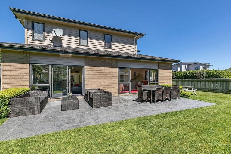 Photo of property in 3 Didsbury Grove, Churton Park, Wellington, 6037