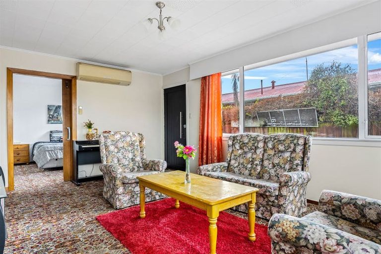 Photo of property in 14 Hart Street, Woolston, Christchurch, 8023