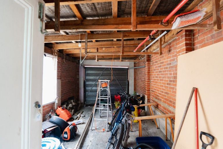 Photo of property in 23 Hereford Street, Roslyn, Dunedin, 9010