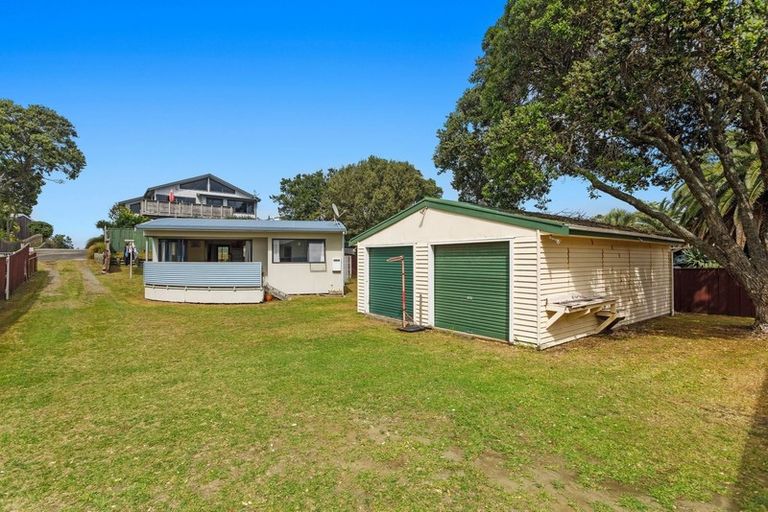 Photo of property in 338 Ocean Road, Ohope, 3121