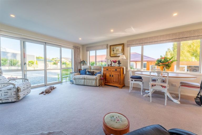 Photo of property in 54 Blue Stone Drive, Waiareka Junction, Oamaru, 9401