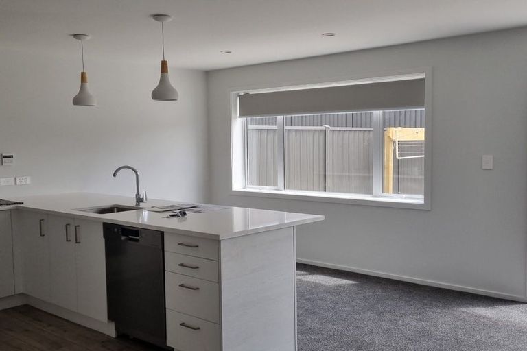 Photo of property in 40 Pateke Drive, Kenepuru, Porirua, 5022