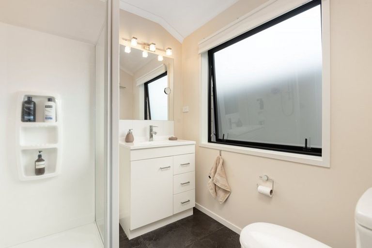 Photo of property in 87 Puhirake Crescent, Pyes Pa, Tauranga, 3112