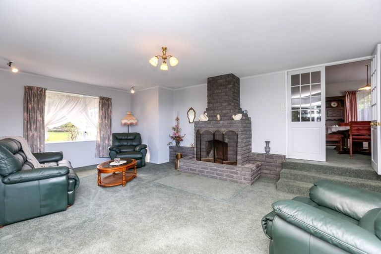 Photo of property in 5 Byron Place, Whalers Gate, New Plymouth, 4310