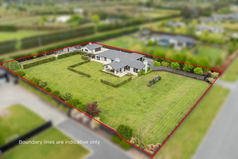 Photo of property in 22 Warwick Road, Ohoka, Rangiora, 7475