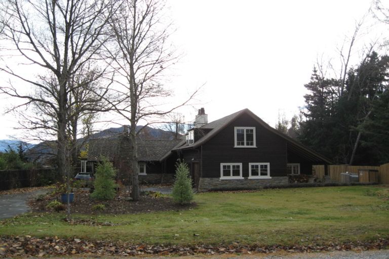 Photo of property in 63 Eely Point Road, Wanaka, 9305