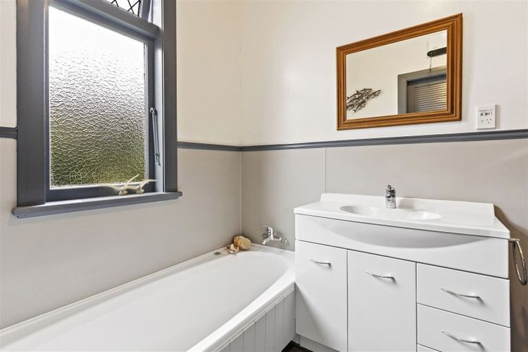 Photo of property in 6 Terrace End, Lansdowne, Masterton, 5810