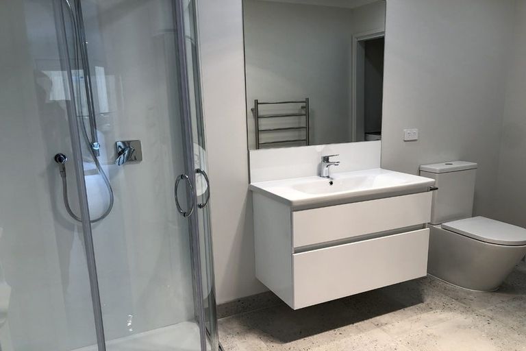 Photo of property in 1 Maraeariki Avenue, Orewa, 0931