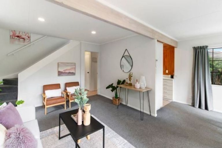 Photo of property in 62 Freemans Road, Otaki, 5512