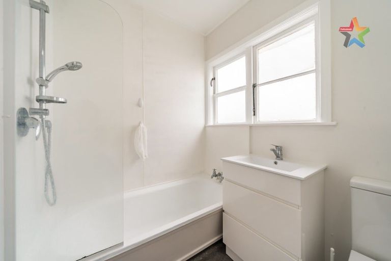 Photo of property in 96 Copeland Street, Epuni, Lower Hutt, 5011