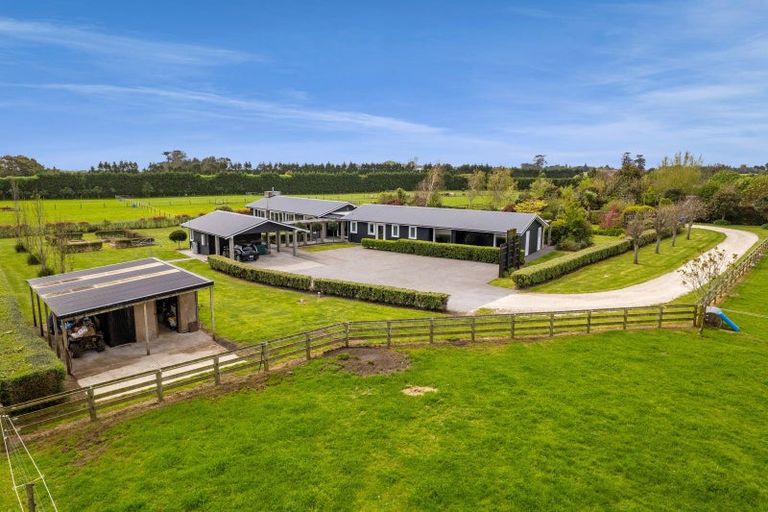 Photo of property in 50a Richmond Road, Brixton, New Plymouth, 4373