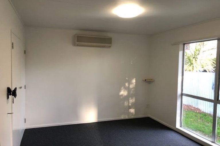 Photo of property in 911a Collinge Road, Mayfair, Hastings, 4122