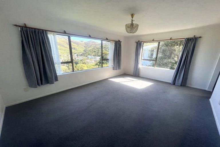 Photo of property in 28a Gaya Grove, Ngaio, Wellington, 6035