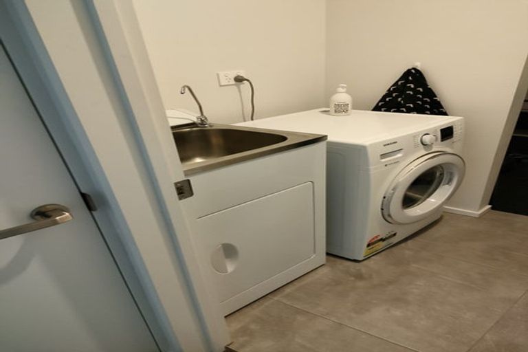 Photo of property in 2b Gilbert Place, Sydenham, Christchurch, 8023