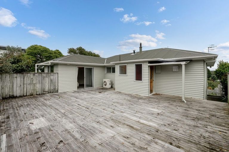Photo of property in 12 Kiwi Road, Raumati Beach, Paraparaumu, 5032