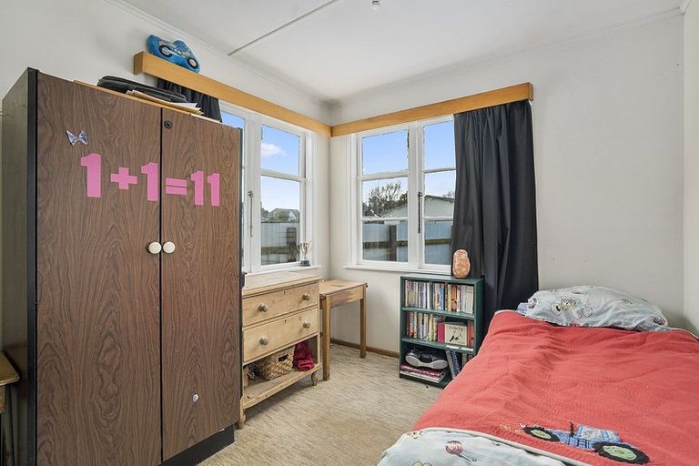 Photo of property in 33 Upham Terrace, Roslyn, Palmerston North, 4414