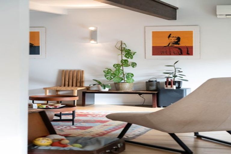 Photo of property in 9 Shalamar Drive, Cashmere, Christchurch, 8022