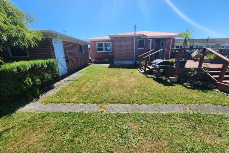 Photo of property in 46 Rugby Street, Levin, 5510