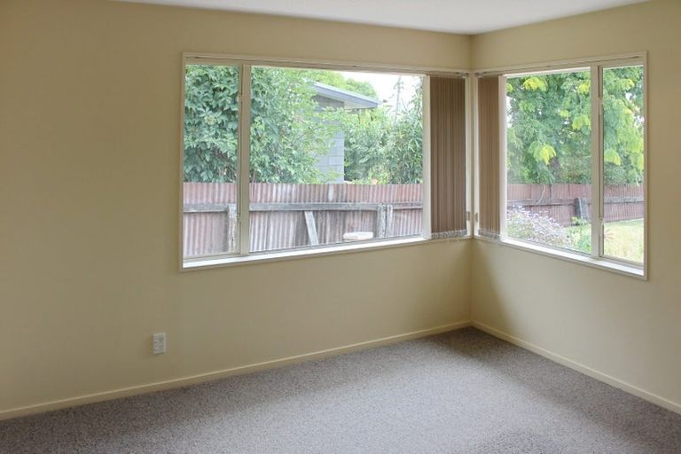 Photo of property in 8 Malthouse Lane, Heathcote Valley, Christchurch, 8022