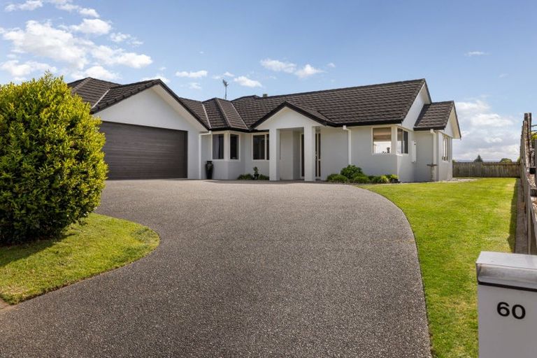 Photo of property in 60 Alva Glen Place, Pyes Pa, Tauranga, 3112