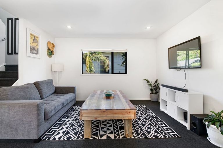 Photo of property in 12 Norfolk Road, Stanmore Bay, Whangaparaoa, 0932
