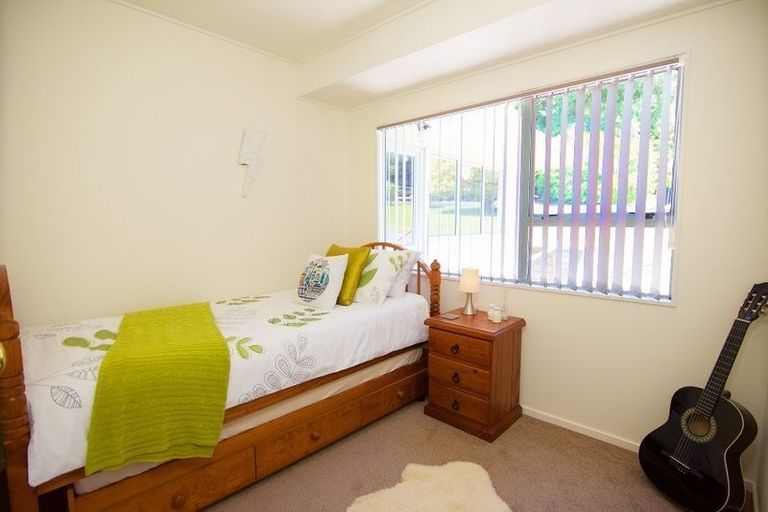 Photo of property in 15 Brookvale Park, Stanmore Bay, Whangaparaoa, 0932