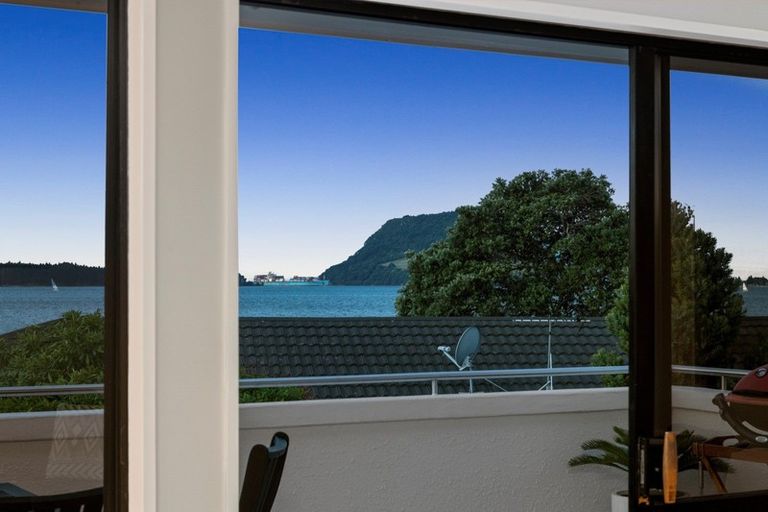 Photo of property in 9 Seaway Terrace, Otumoetai, Tauranga, 3110