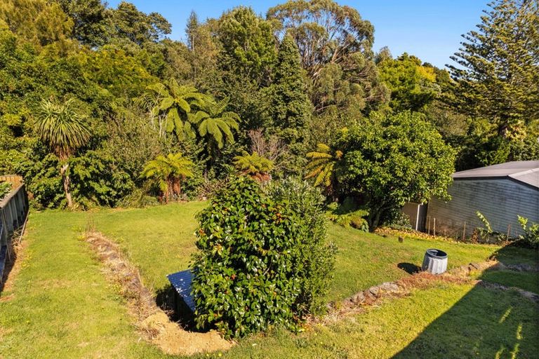 Photo of property in 80a Seaview Road, Westown, New Plymouth, 4310