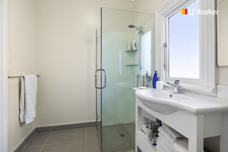 Photo of property in 11 Lundie Street, Roslyn, Dunedin, 9010