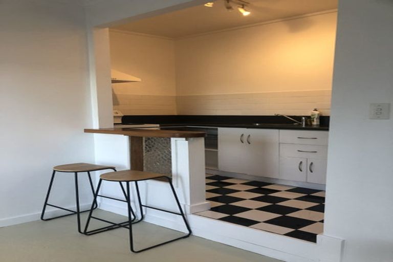 Photo of property in 113 Duncan Terrace, Kilbirnie, Wellington, 6022