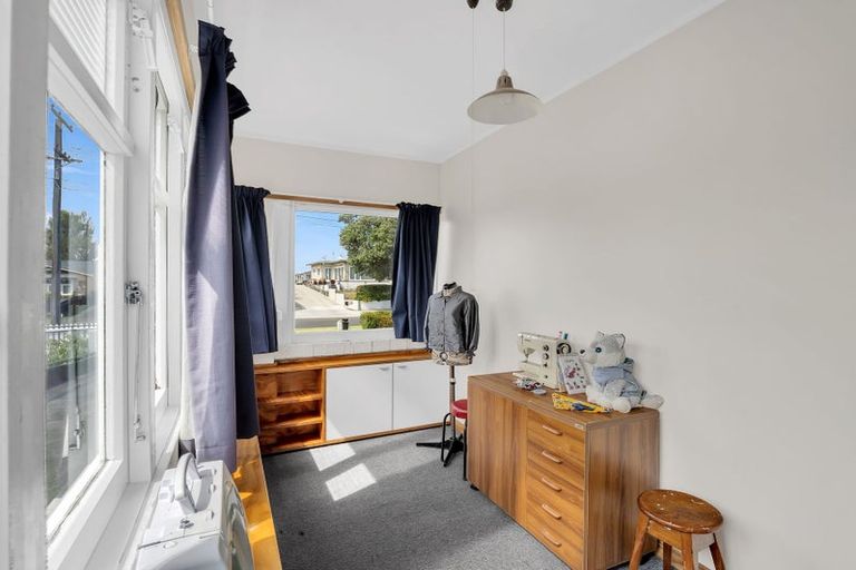 Photo of property in 27 Moore Avenue, Tawhero, Whanganui, 4501