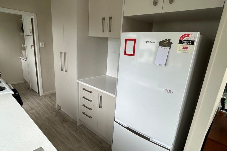 Photo of property in 23 Downing Street, Glenfield, Auckland, 0629