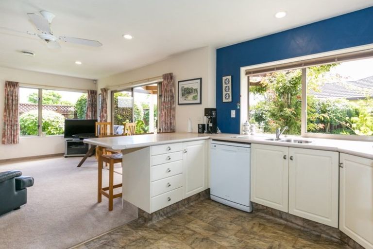 Photo of property in 3 Hyatt Grove, Greenmeadows, Napier, 4112