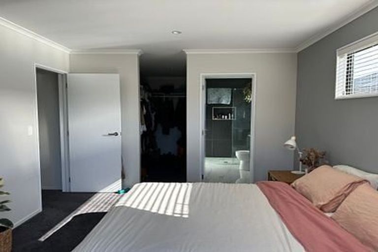 Photo of property in 4 Letitia Street, Burwood, Christchurch, 8083