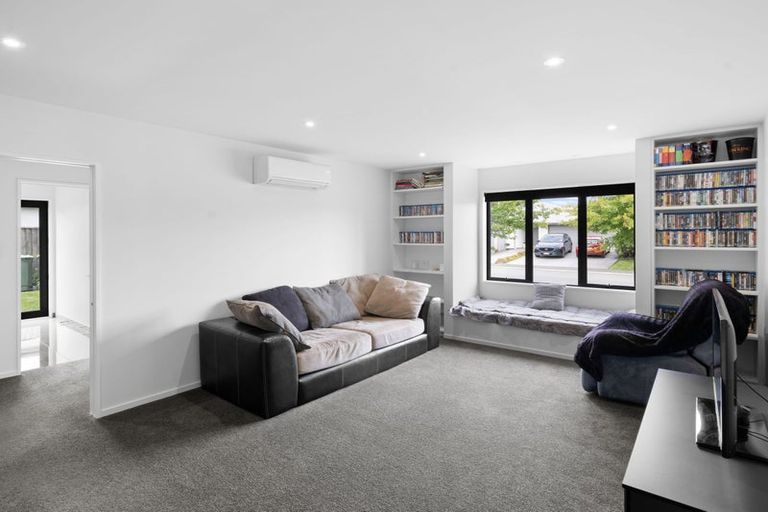 Photo of property in 2 Westburn Place, Prebbleton, 7604