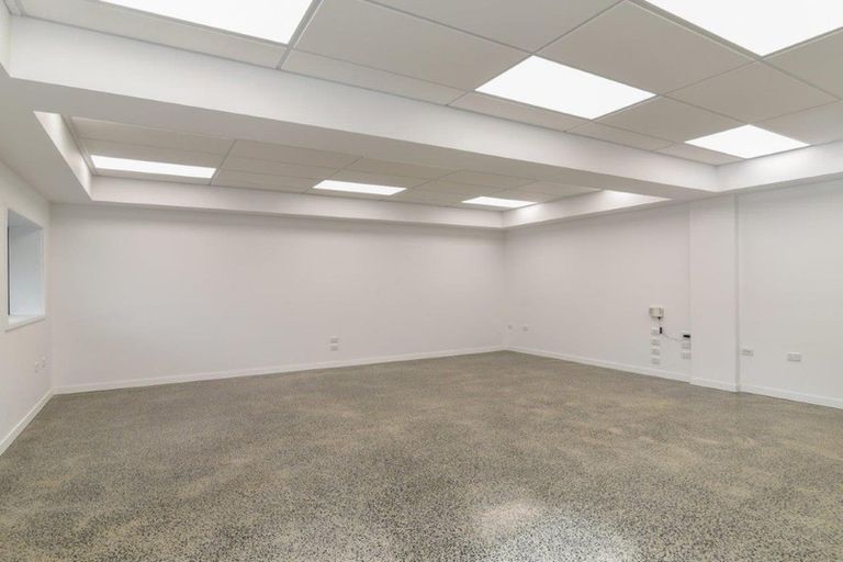 Photo of property in 1a Glenelg Street, Bradford, Dunedin, 9011