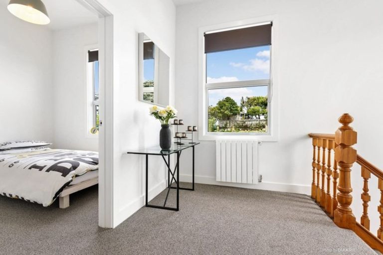 Photo of property in 97 Waipapa Road, Hataitai, Wellington, 6021