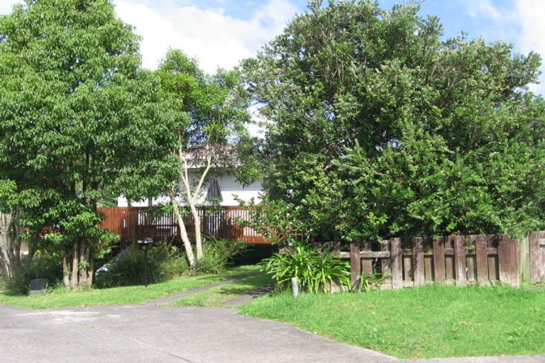 Photo of property in 34 Aquarius Avenue, Glen Eden, Auckland, 0602