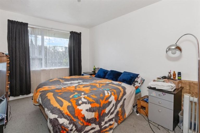 Photo of property in 2/38a Richill Street, Belfast, Christchurch, 8051