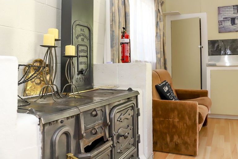 Photo of property in 53 Buckingham Street, Arrowtown, 9302