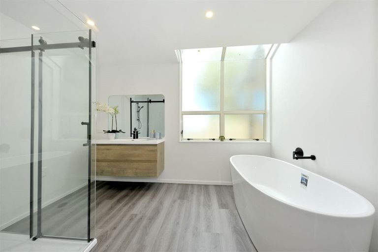 Photo of property in 21 Glastonbury Drive, Burwood, Christchurch, 8083