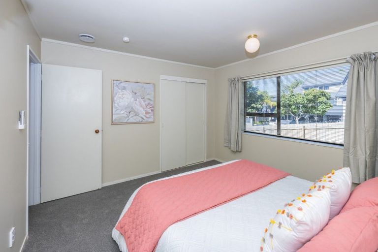 Photo of property in 2 Horoeka Court, Pukete, Hamilton, 3200