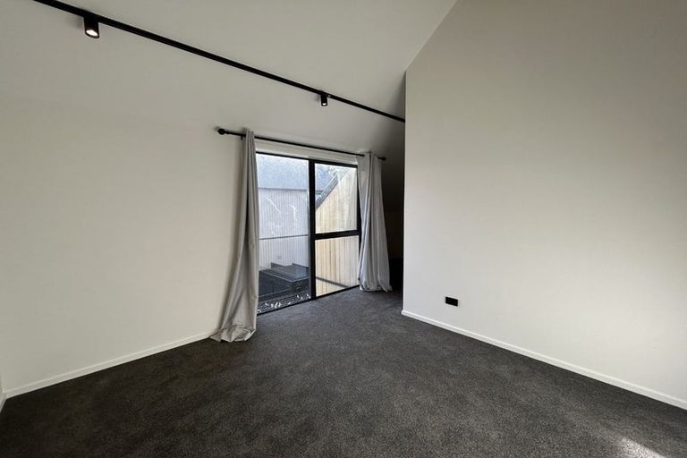 Photo of property in 12 Casterway Crescent, Jacks Point, 9371