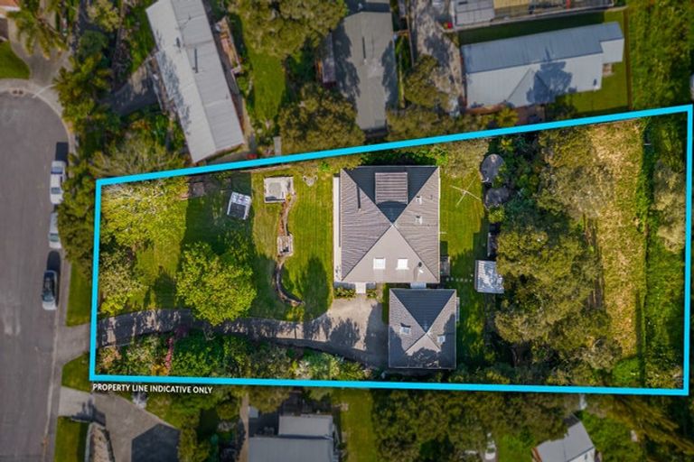 Photo of property in 137 Brian Crescent, Stanmore Bay, Whangaparaoa, 0932