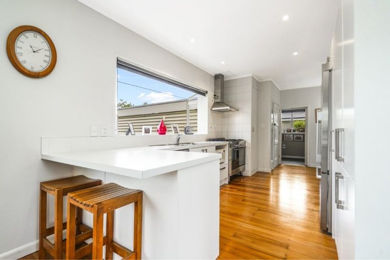 Photo of property in 1 Mcnicol Street, Fairfield, Hamilton, 3214