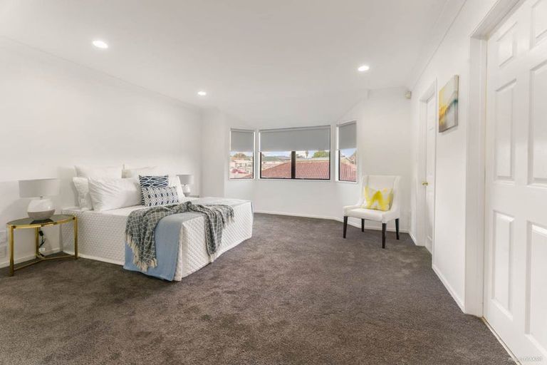 Photo of property in 3/26 Alfriston Road, Manurewa East, Auckland, 2102