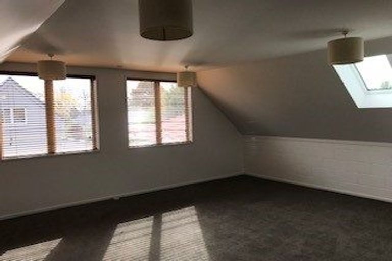 Photo of property in 56 Somerset Crescent, Spreydon, Christchurch, 8024