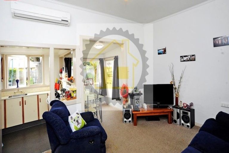 Photo of property in 141 Melbourne Street, South Dunedin, Dunedin, 9012